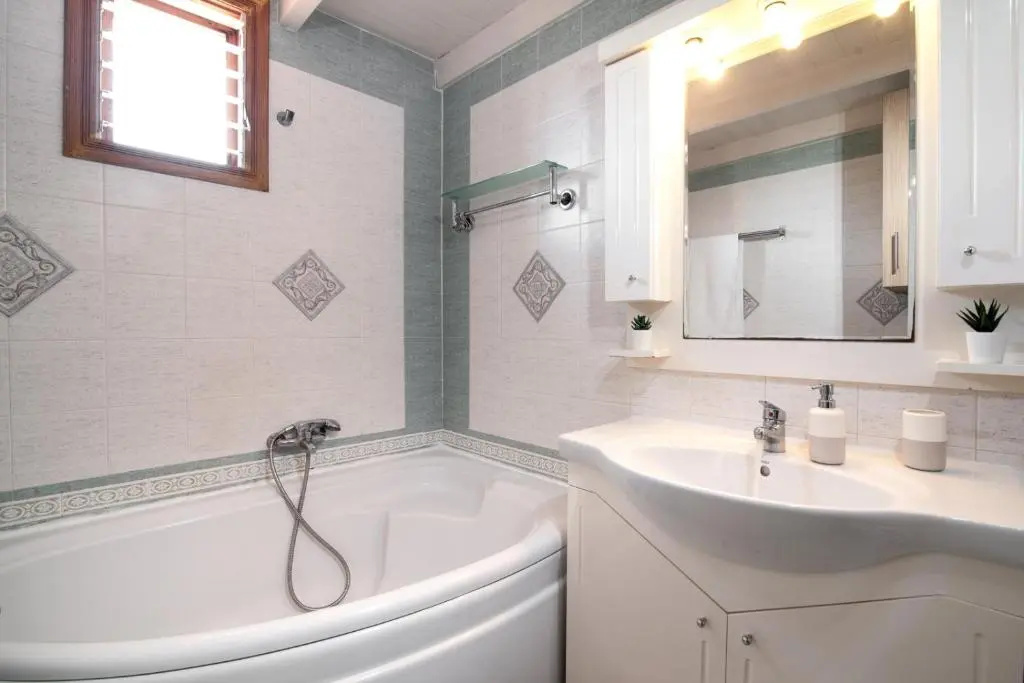 MTC-NS Apartments by the Airport
