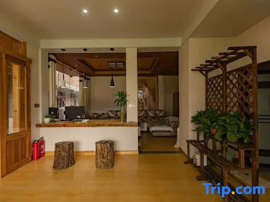 Shanshuimo Homestay (Zhaoxing Dong Village Scenic Area)