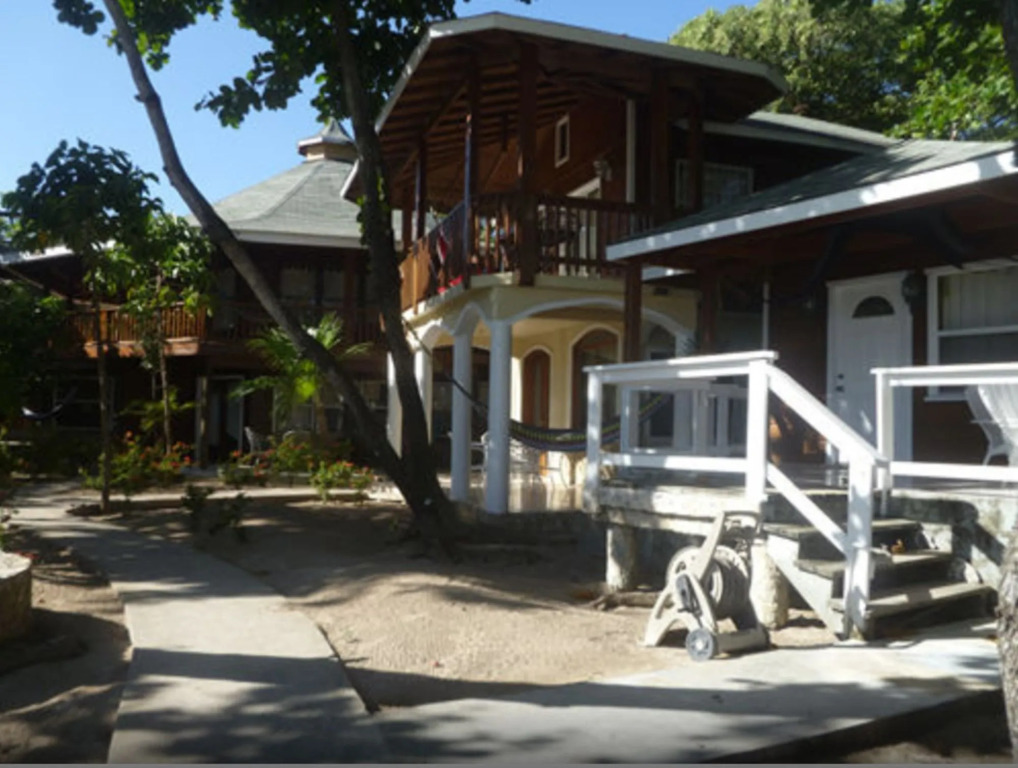 Fosters West Bay Resort