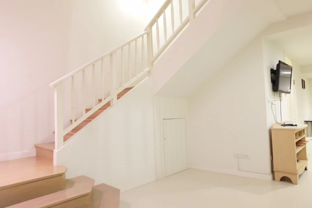 Baan Sea Talay Service Apartment