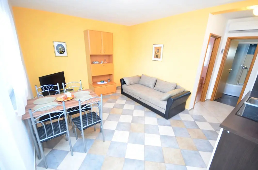 Apartments Brandis