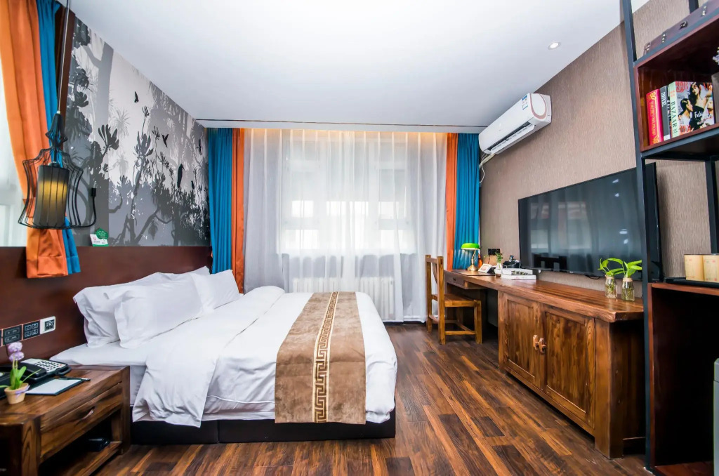 Qingdao MG Hotel l Walking distance to the beach & railway station & St Michaels Cathedral