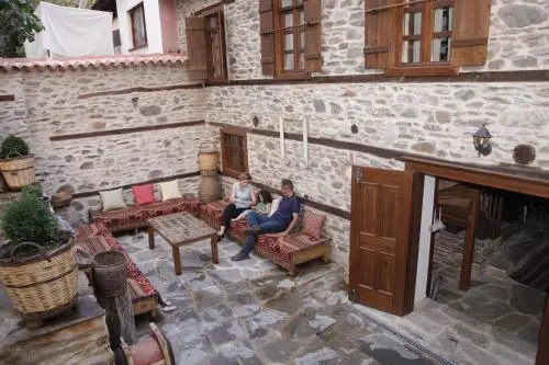 Yeni Gelin Evi