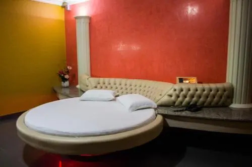 Shanadu Motel