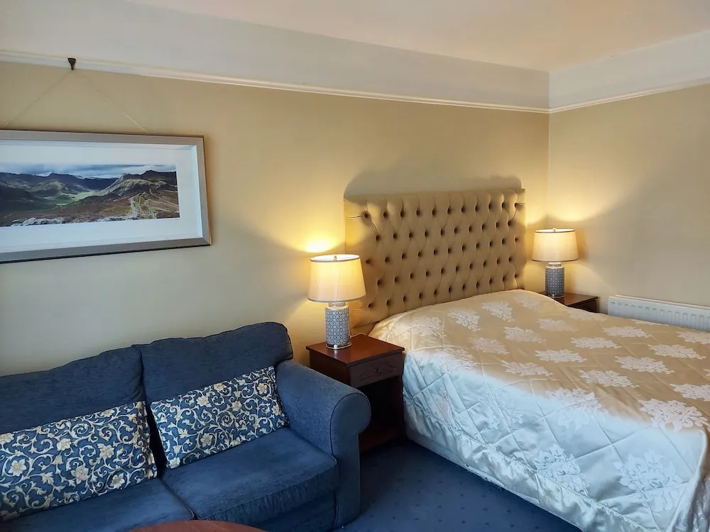 Belvedere Lodge