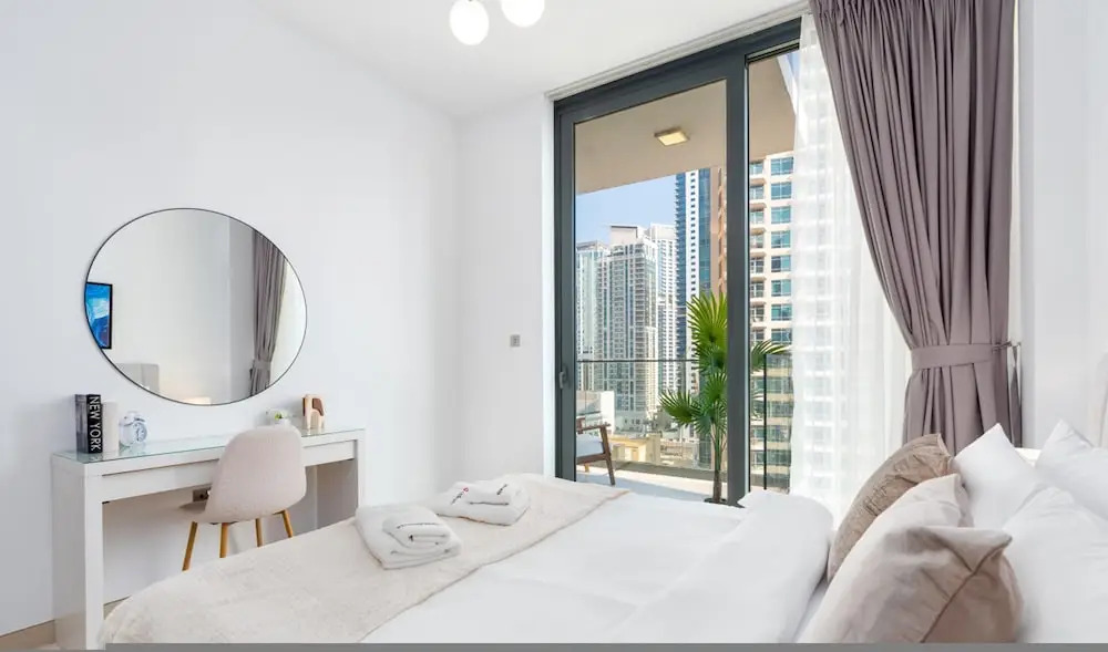 Modern 2BR at Liv Residence