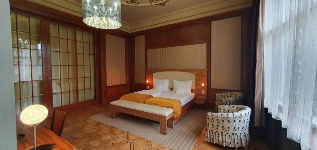 Hotel Okresní Dům