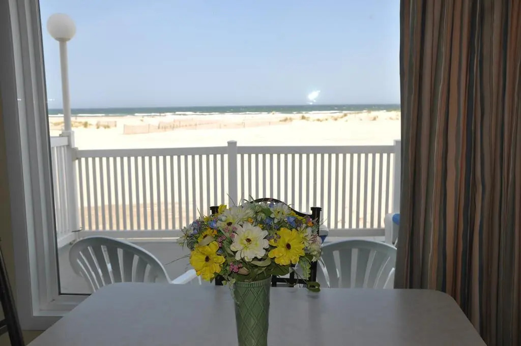 Acacia Beachfront Resort