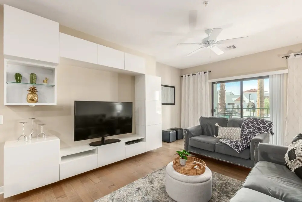 Luxury Condo in Ocotillo! Dining, Resort Pool, Spa, Gym and More! Walk to Everything! by RedAwning