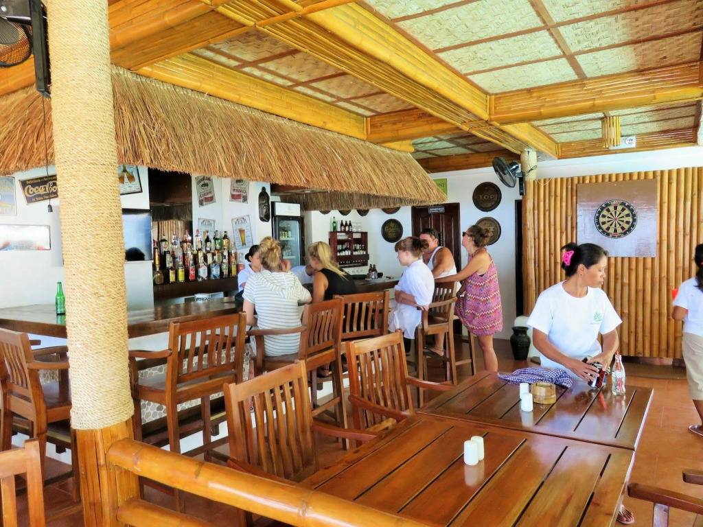 Kavs Beach Resort