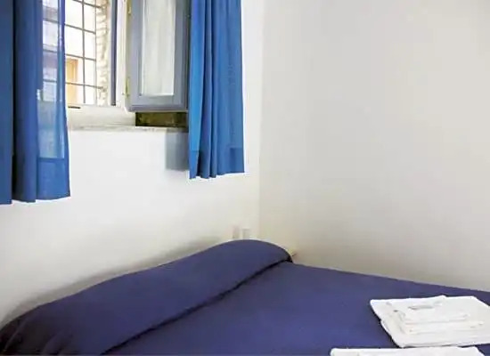 B&B Amphisya