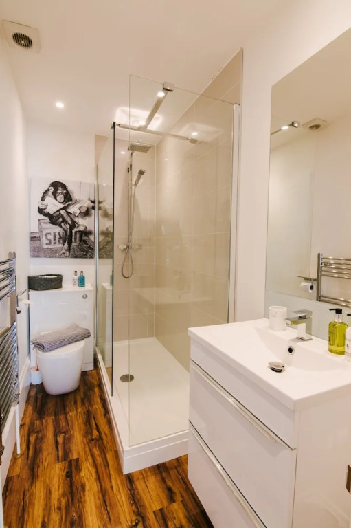Plymouth Ocean Apartment