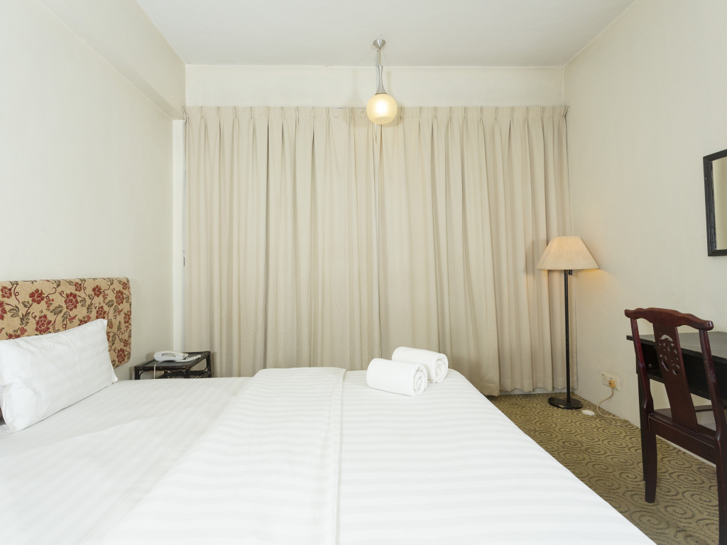 OYO 89619 De Choice Hotel