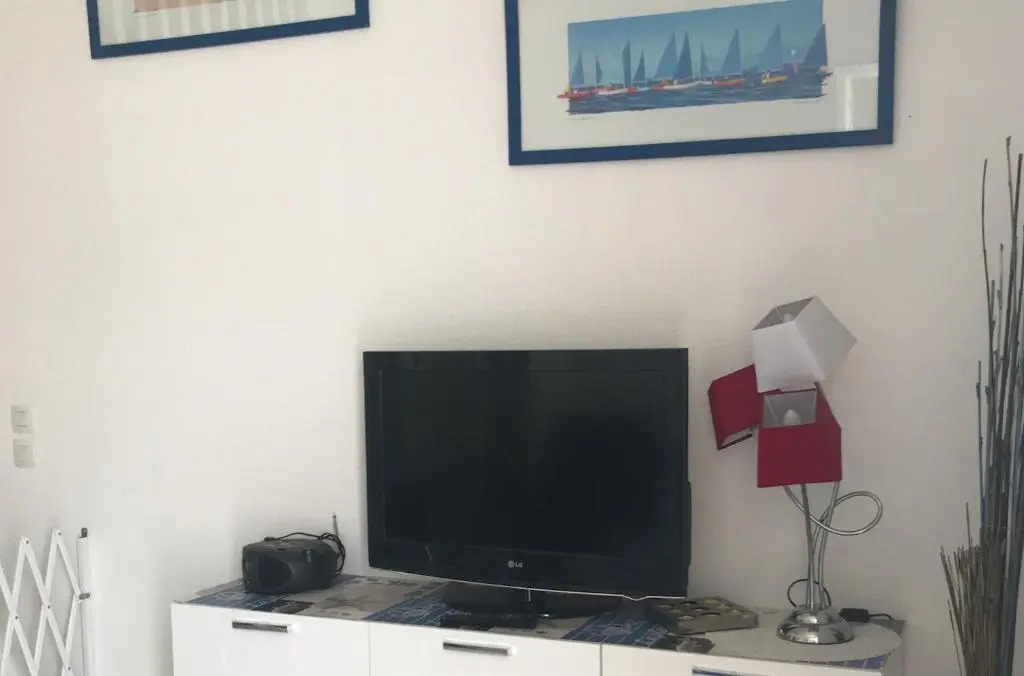Jolie Maison Bien Équipée, Pour 2 Ou 4 Personnes