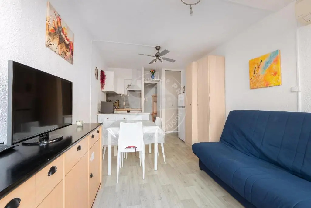 AS20165 - Studio cabine avec parking privé proche de la plage