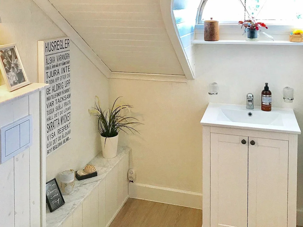 10 person holiday home in KLÖVEDAL