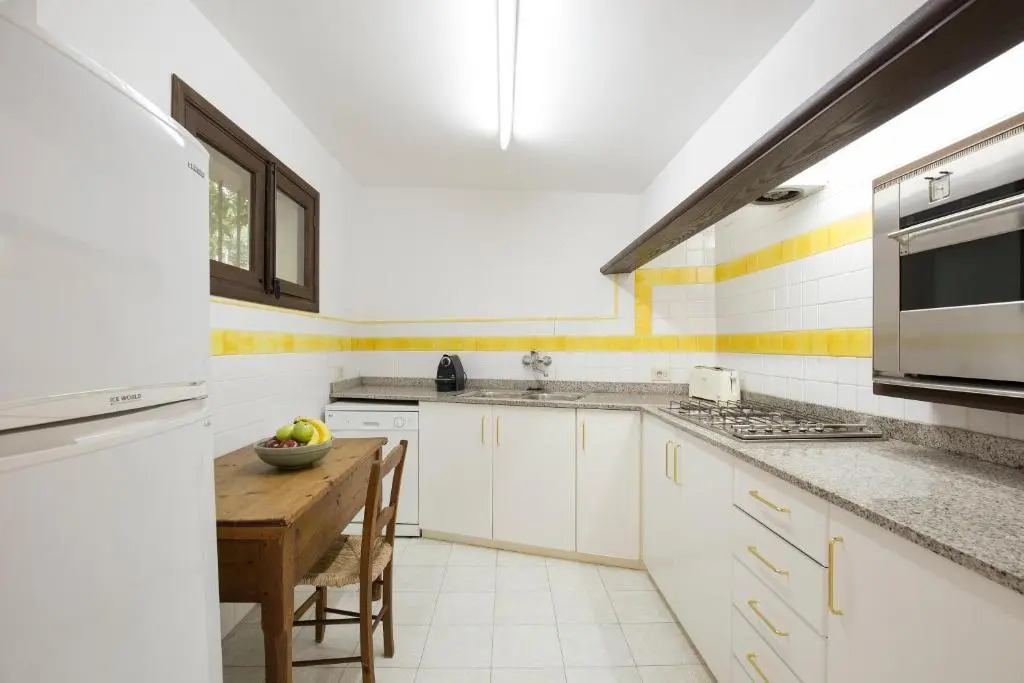 4 Cantons - La Goleta Villas