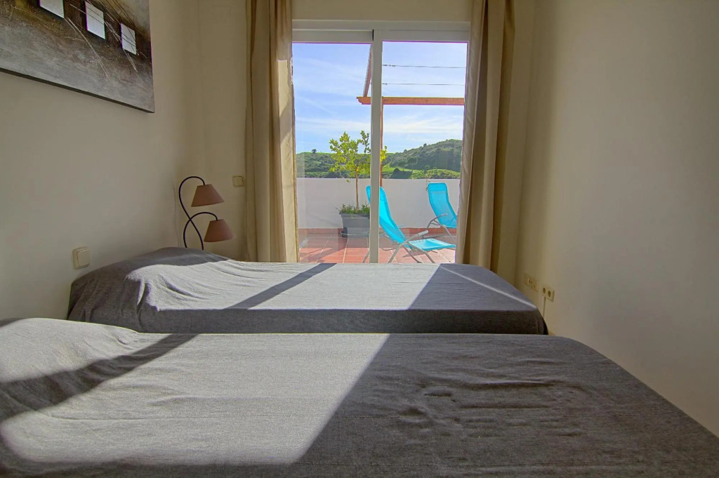 CT 100 - Antes Penthouse