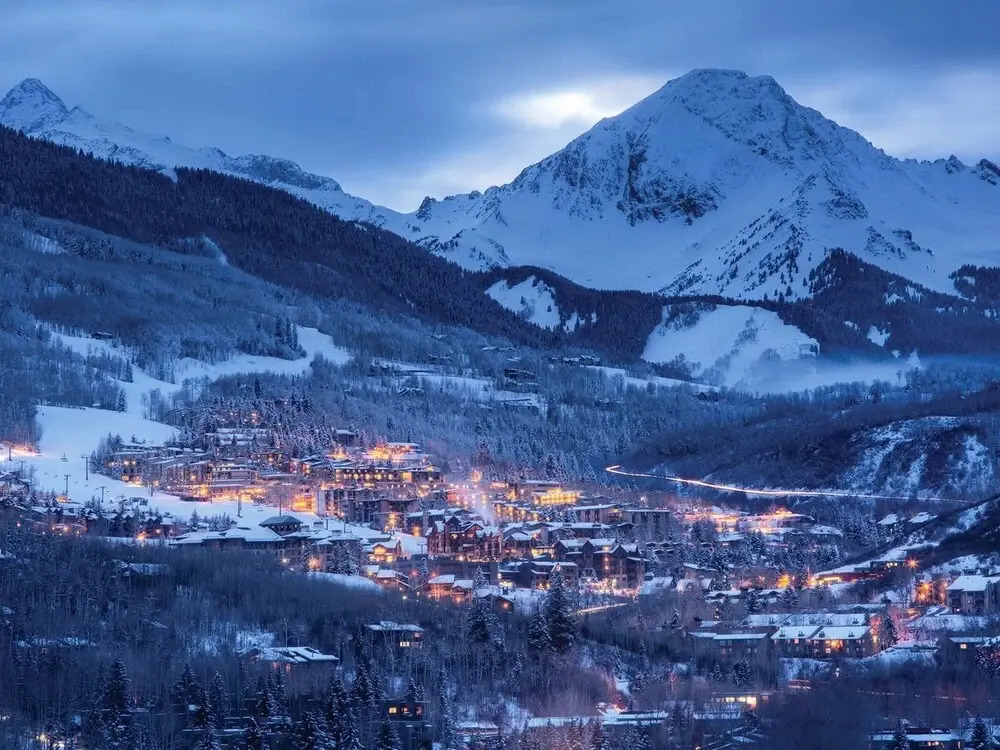 Ski In, Ski Out 4 Bedroom Condo in Snowmass Village With Pool and Hot Tubs