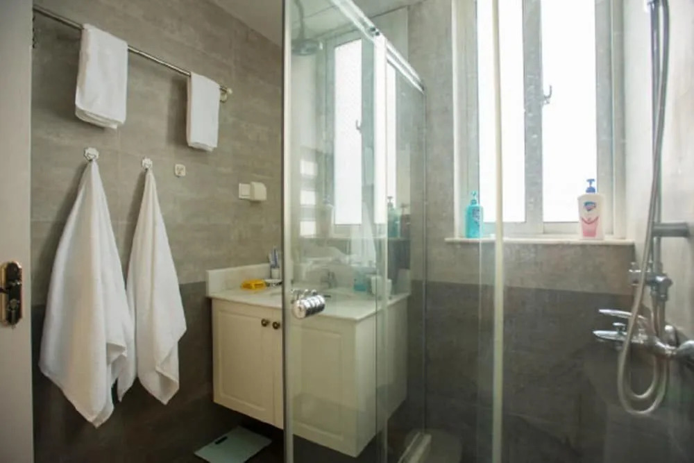Jhouse Hongqiao Overlay Villa