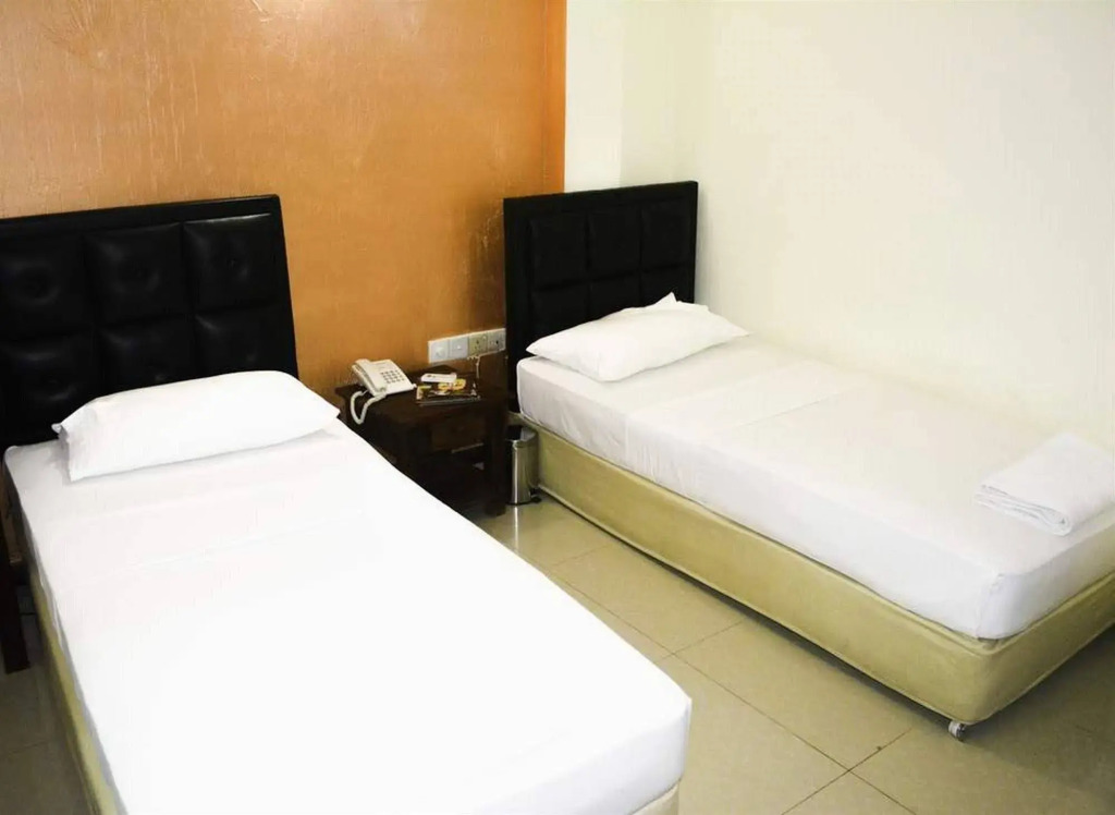 Saasha City Hotel