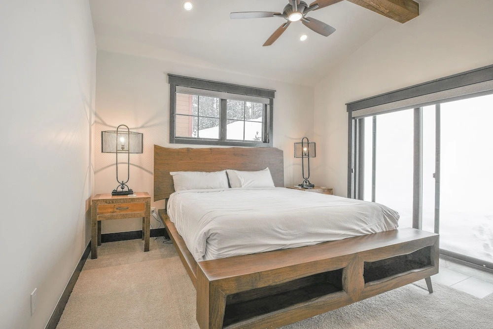 Alders 46 Outpost Dr