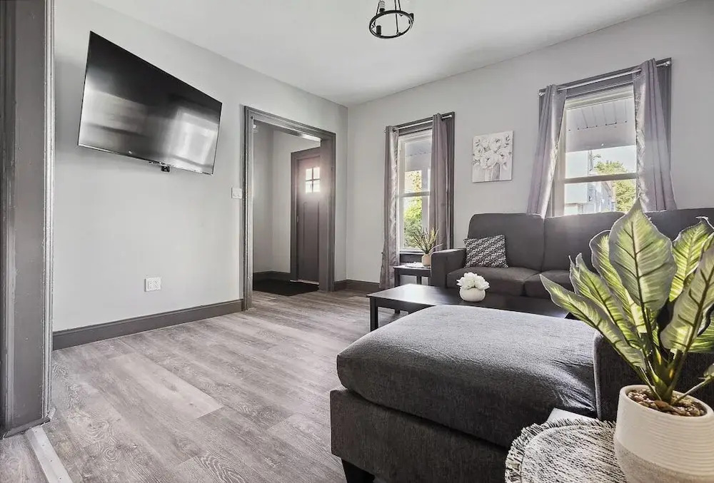 6Br Vacation Spot-Minutes To Niagara Falls Usa
