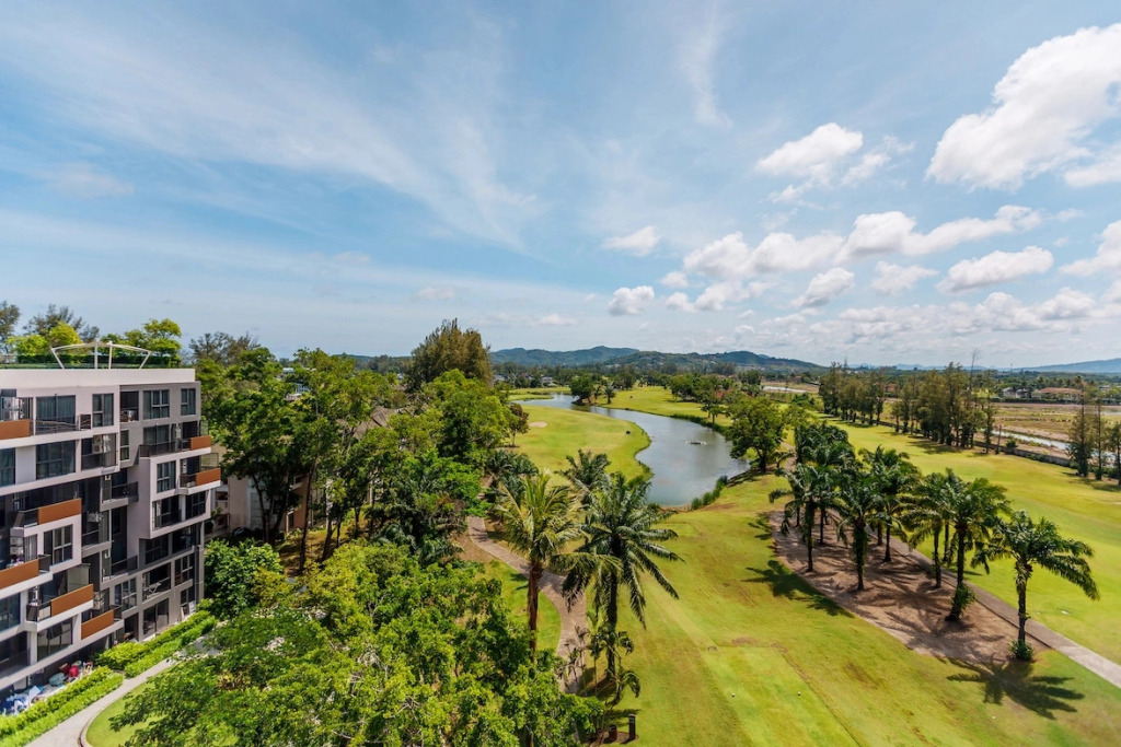 Квартира Sky Park Golg View 2BR Bang Tao Laguna