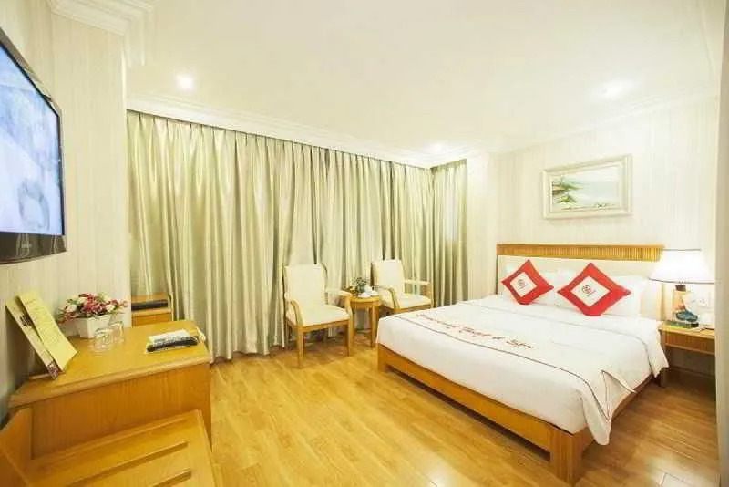 Silverland Sil Hotel