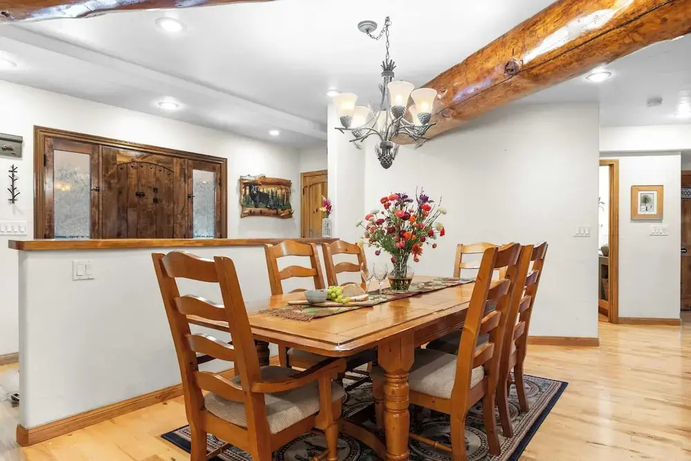 The Fairway Hideaway by Avantstay Game Room, Outdoor Dining & Near Lake Arrowhead