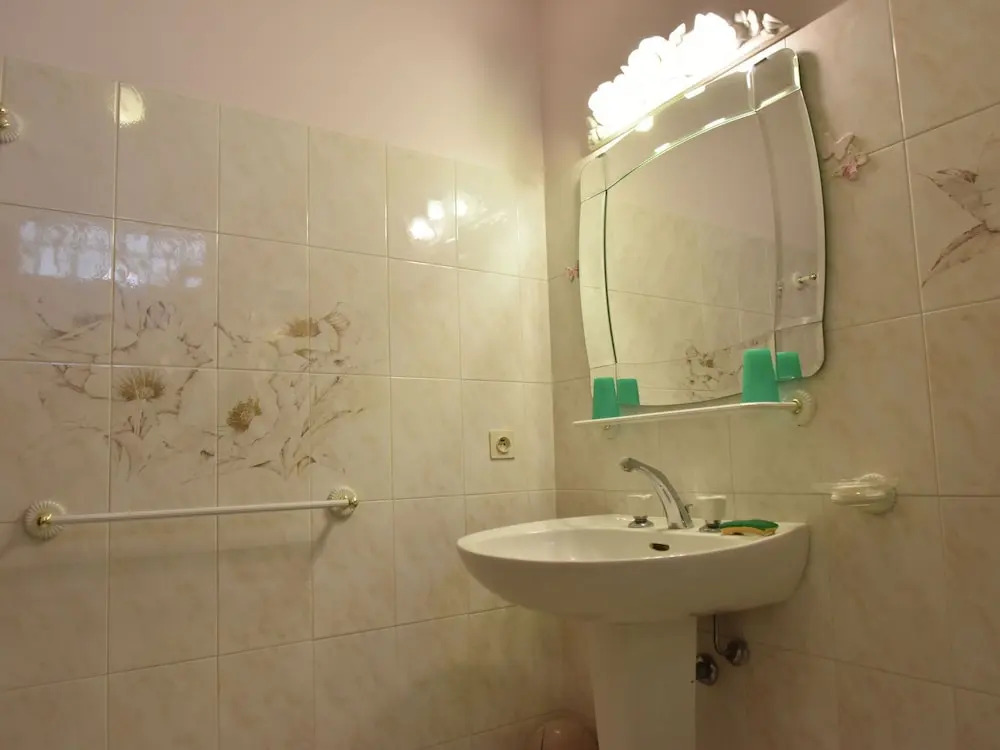 Villa in Fayence with Provençal Charm
