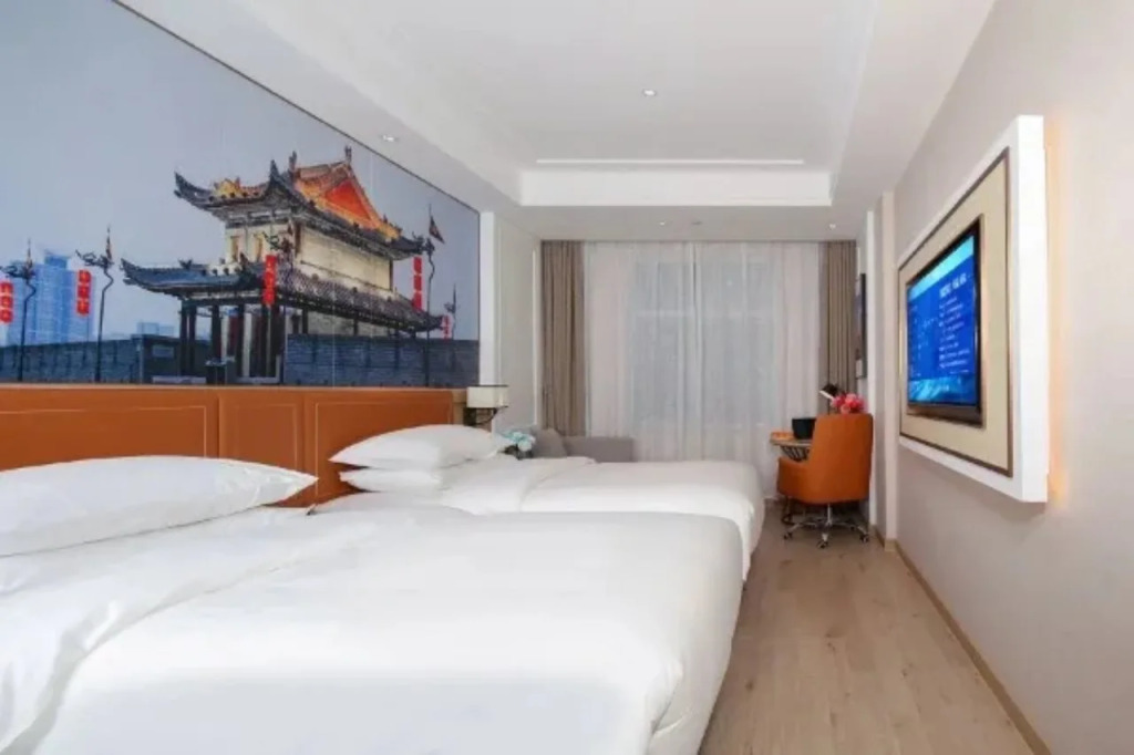 Vienna Hotel (Xi'an Qujiang Datang never night city)