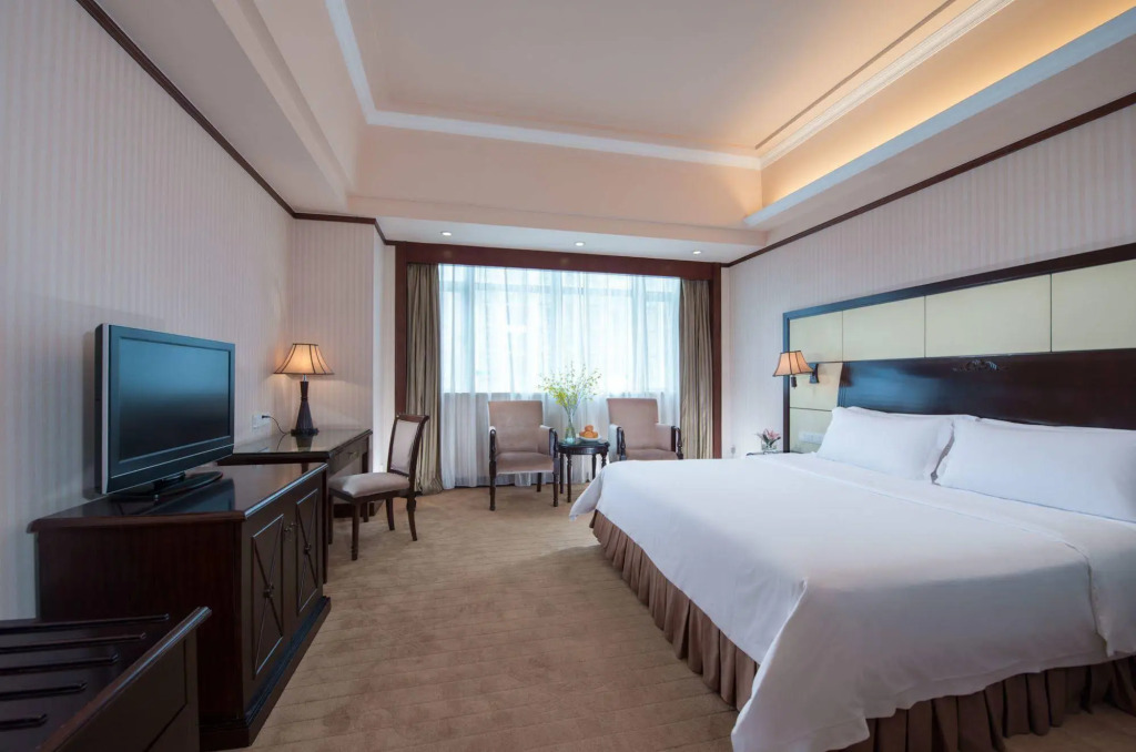 Vienna Hotel Shenzhen International