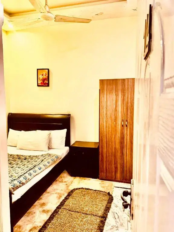 Swiss Cottage Hotel