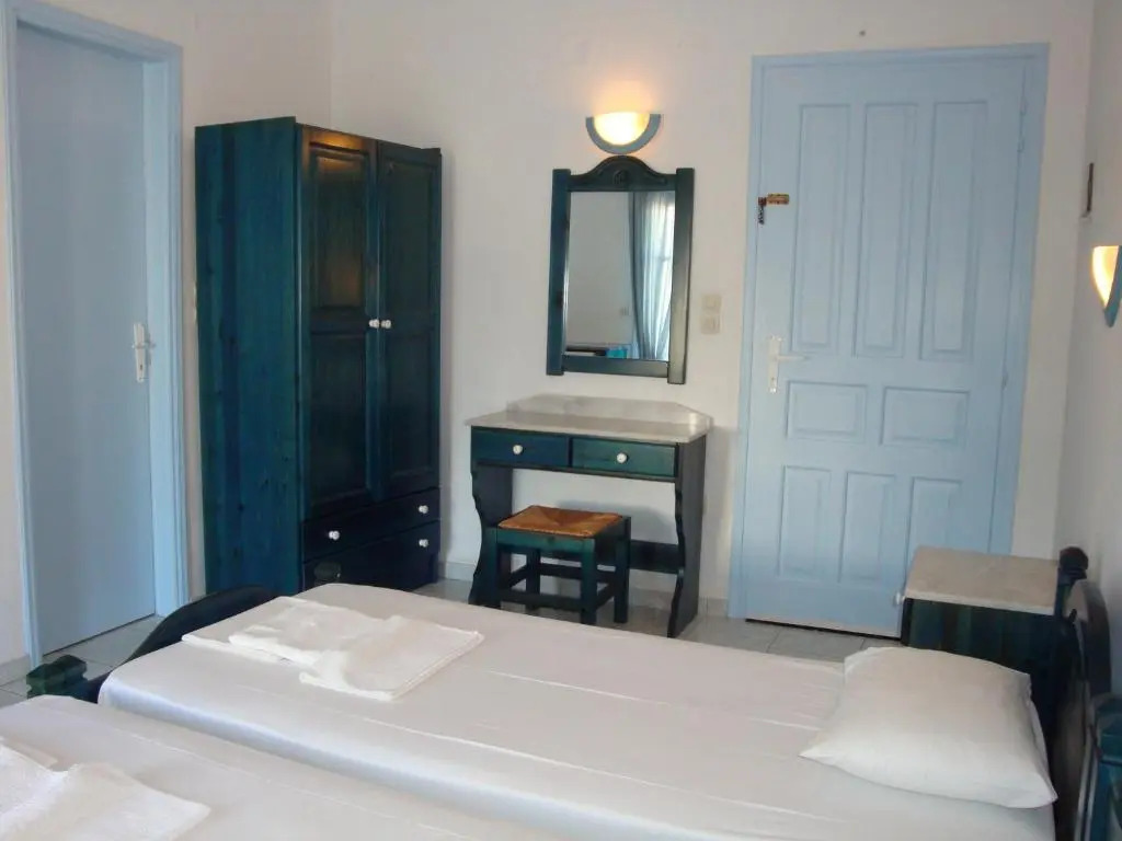 Blue & Sea Studios Apartments