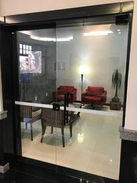 Alphaville Hotel
