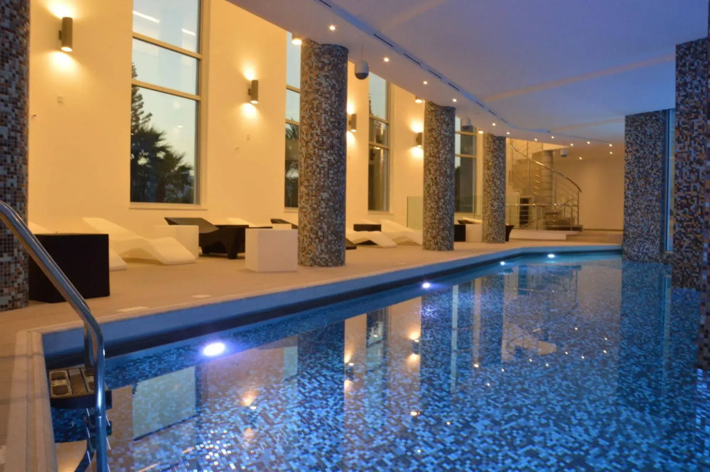 Vassos Nissi Plage Hotel & Spa