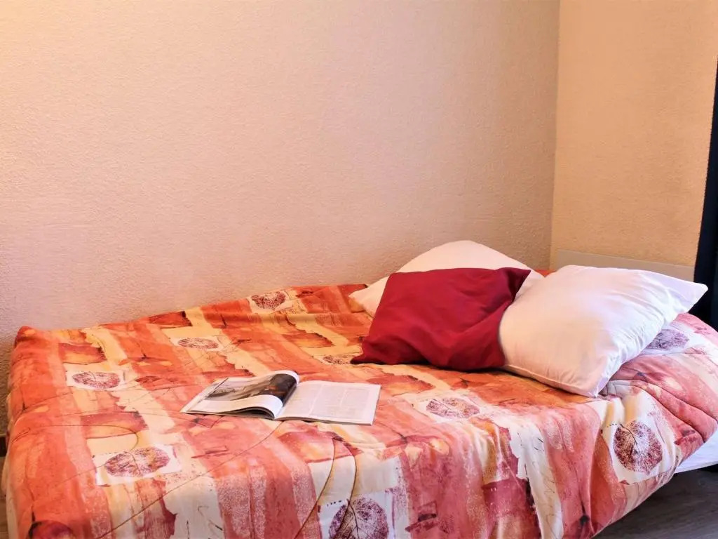 Appartement Risoul, 1 pièce, 2 personnes - FR-1-330-142