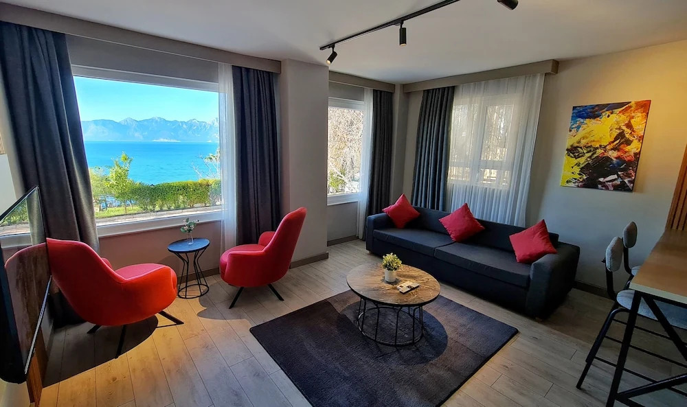 Letstay Panorama Suites