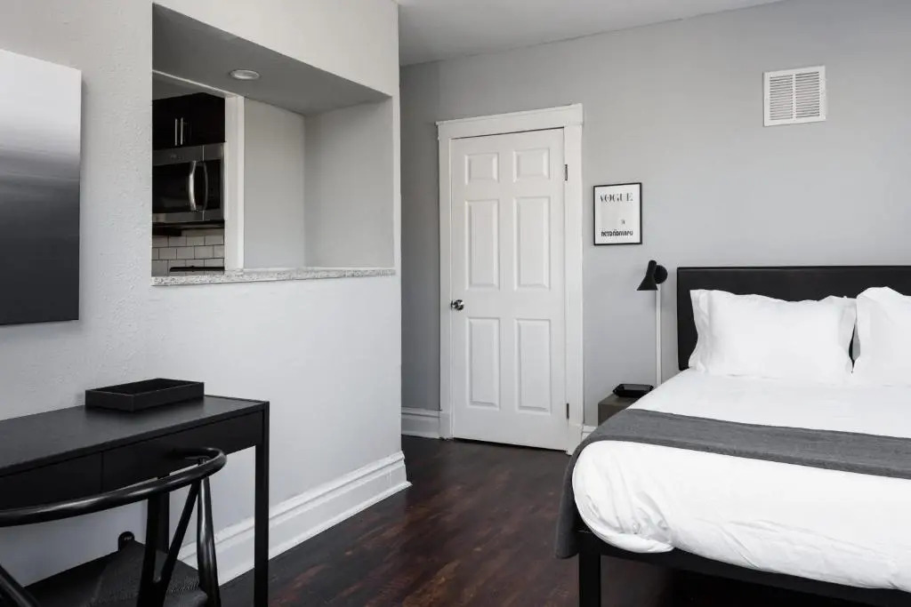 Simple CWE Studio near BJC by Zencity
