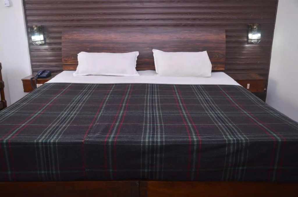 Gautam Hotel