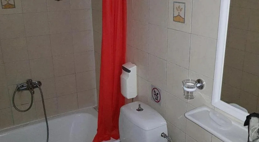 Montage Suites Hotel