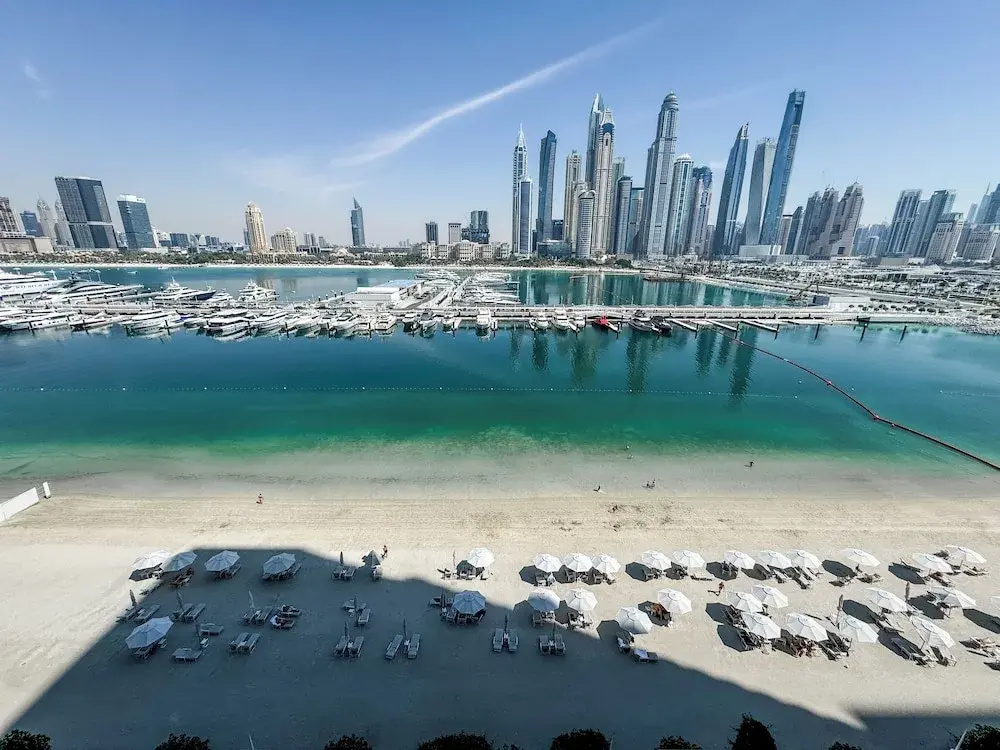 Marina Harbour View 2BR & Beach Access