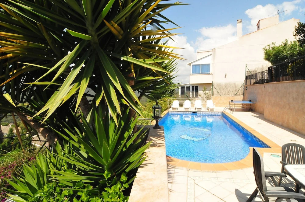 HomeHolidaysRentals Alma - Costa BCN