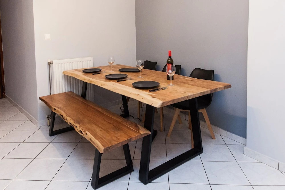 Home Away from Home 2 Bd Apt in Zografou