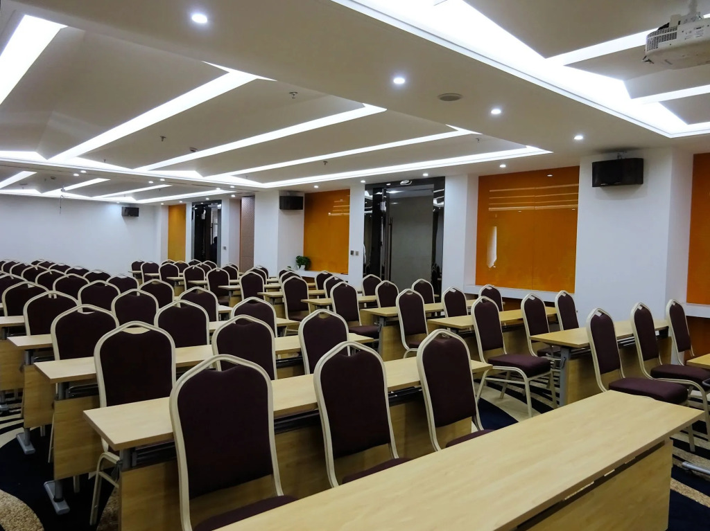 Holiday Villa Hotel & Residence Shanghai Jiading