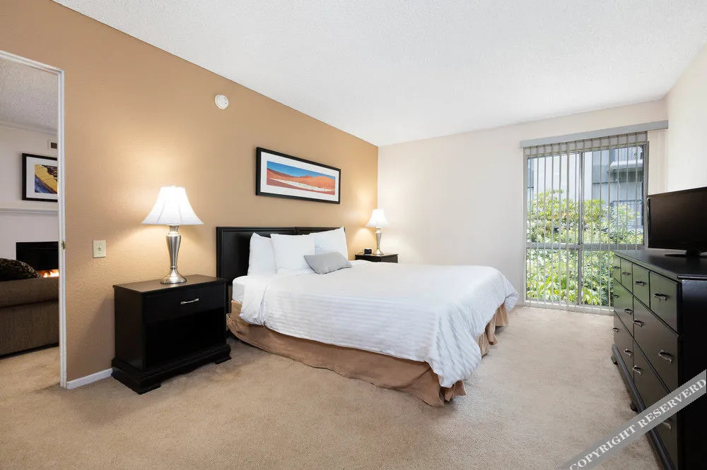 Toluca Hills Apartments By Avalon