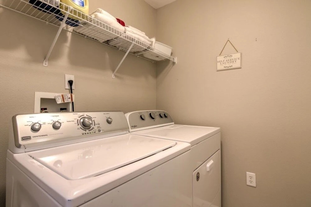 Feeling Like A Rockstar! 3 Bedroom Home