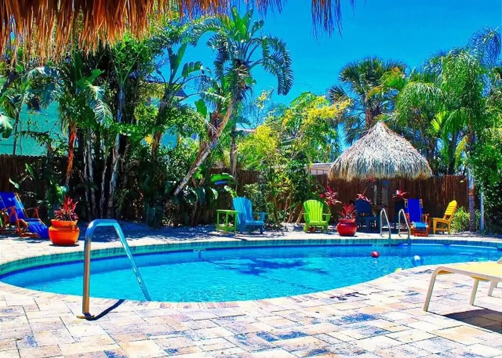 Coconut Grove Beach Resort Suites 1 to 4