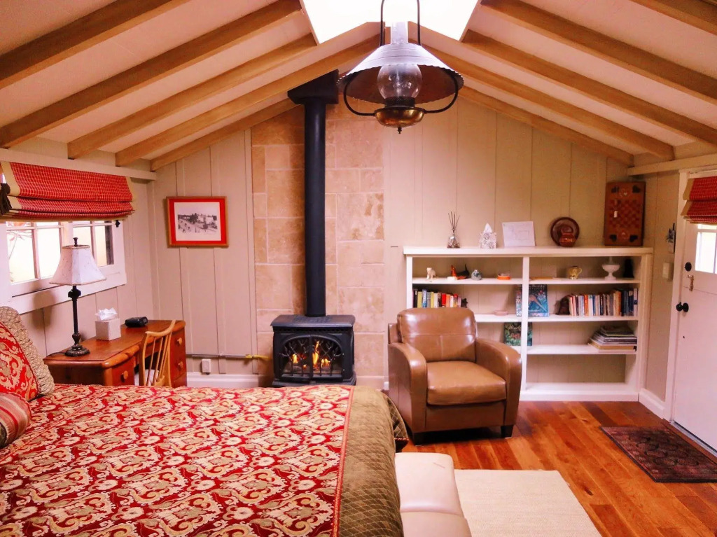Edgemere Cottages